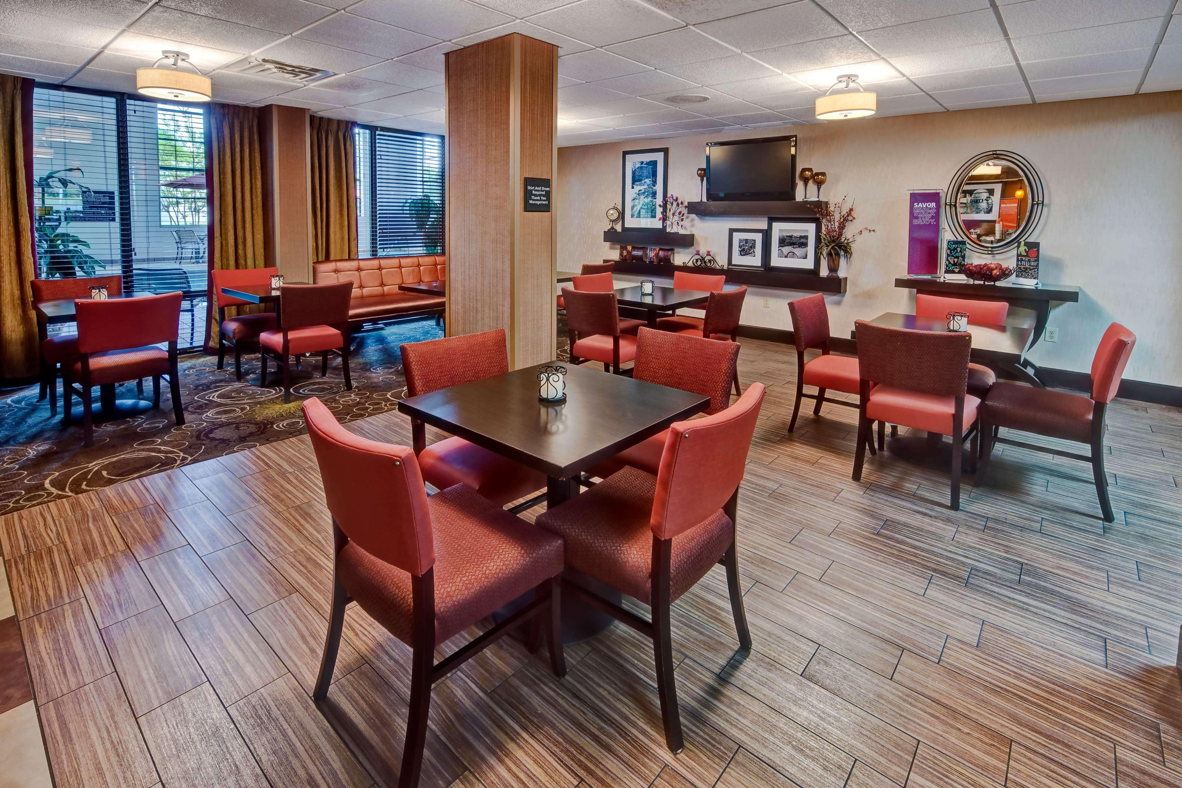 Hampton Inn By Hilton Clarksville Eksteriør bilde