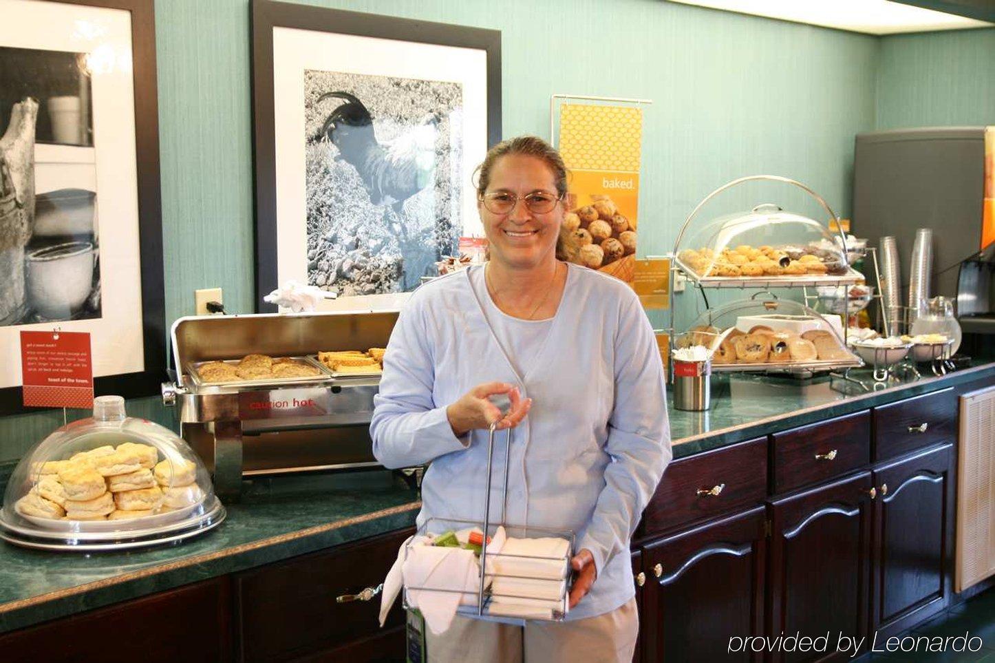 Hampton Inn By Hilton Clarksville Restaurant bilde